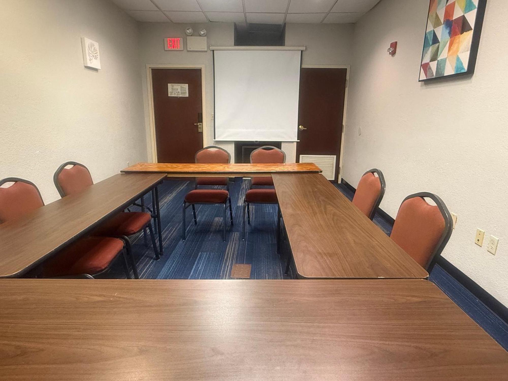 Express And - Allentown Area By Ihg 2*